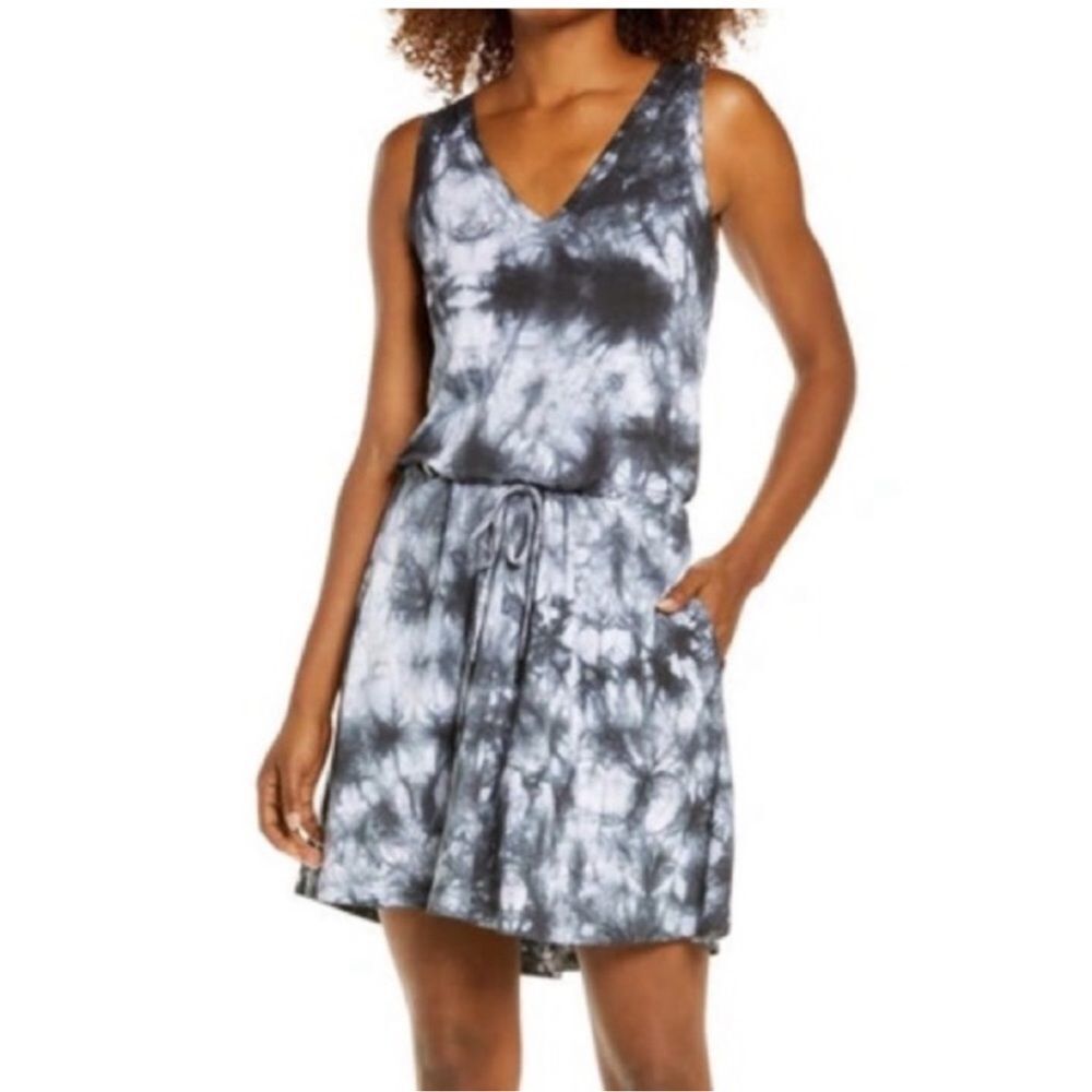 Sweaty Betty Take It Easy Dress Drop Waist Stretch black white tie dye M